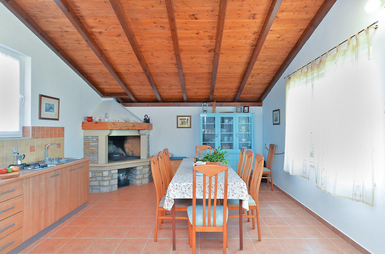 Apartments Olivera 1726 Pula Buitenkant foto